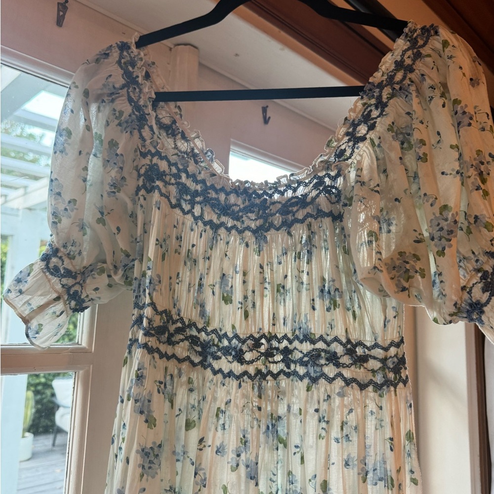 Doen Eclipse Dress in Blue Primrose Floral - Picture 7 of 9